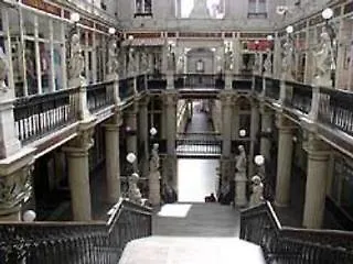 酒店 南特中心格拉斯兰广场宜必思尚品酒店