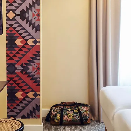 Hotell Ibis Styles Centre Place Graslin 3*