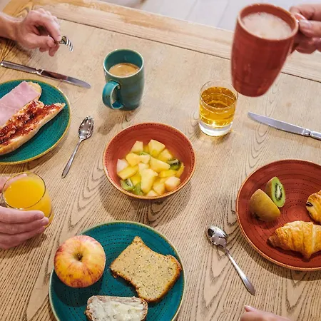 イビススタイルズ サントルプラスグラスラン ホテル ナント
